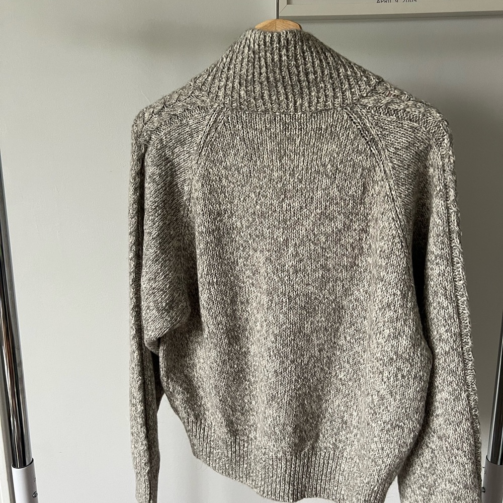 Darling Gray Knit Sweater - Picture 4 of 4